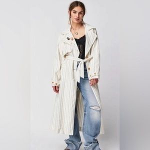 NWOT Free People Linen Blend Trench white size S oversized